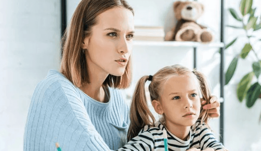 Child With Psoriasis Negatively Impacts Mom's Quality of Life