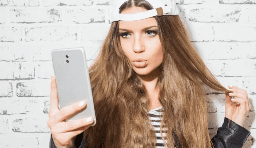 Social Media + Photo-Editing Apps Tied to Higher Interest in Cosmetic Procedures