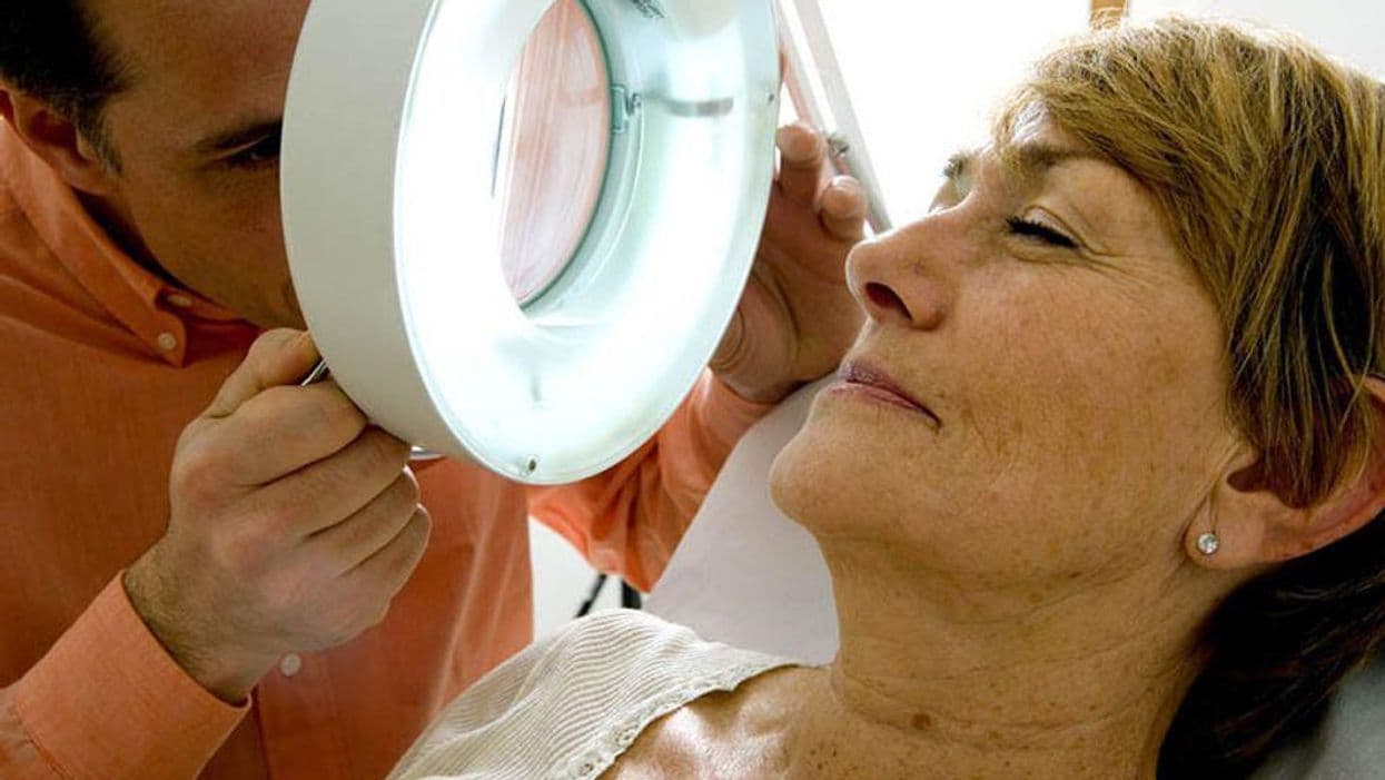 Tretinoin Precursors, Tretinoin Work Similarly for Facial Photodamage