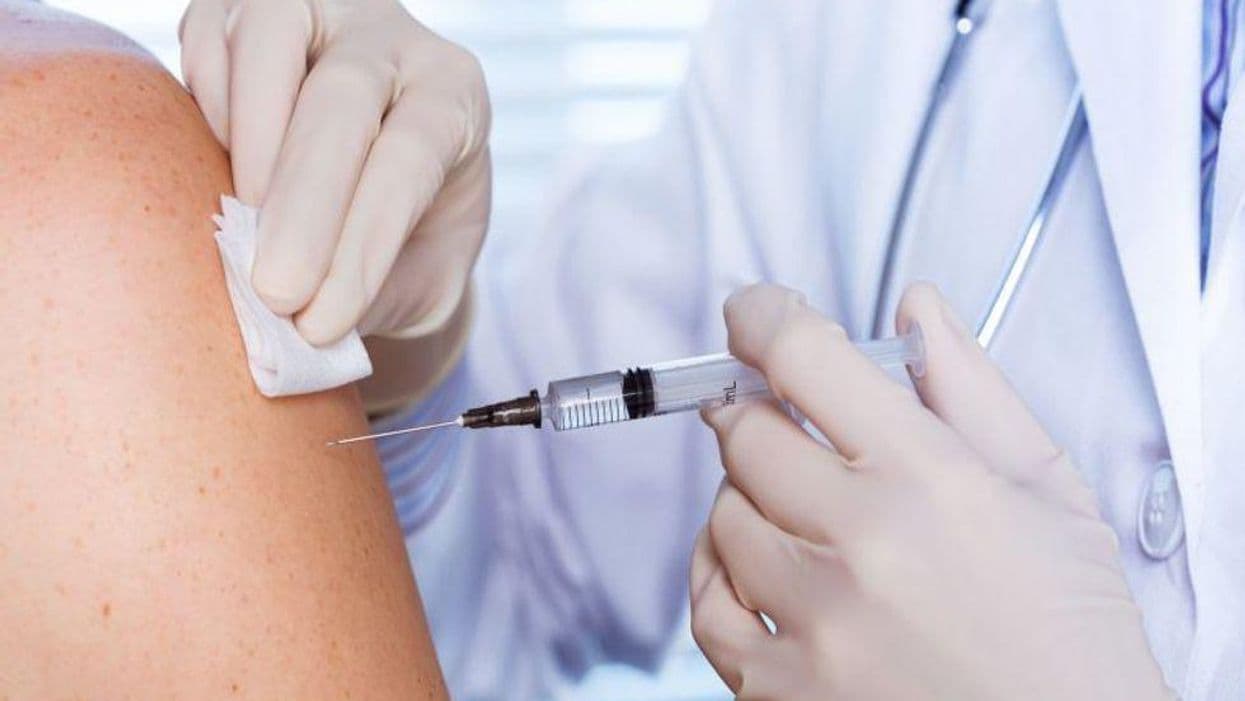 Pfizer-BioNTech COVID-19 Vaccine Safe, Effective in Cancer Patients